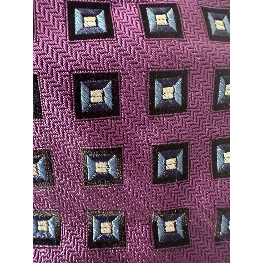 Jos A Bank Signature Collection Purple Silk Tie Lot of‎ 3 Paisley Geometric Mens